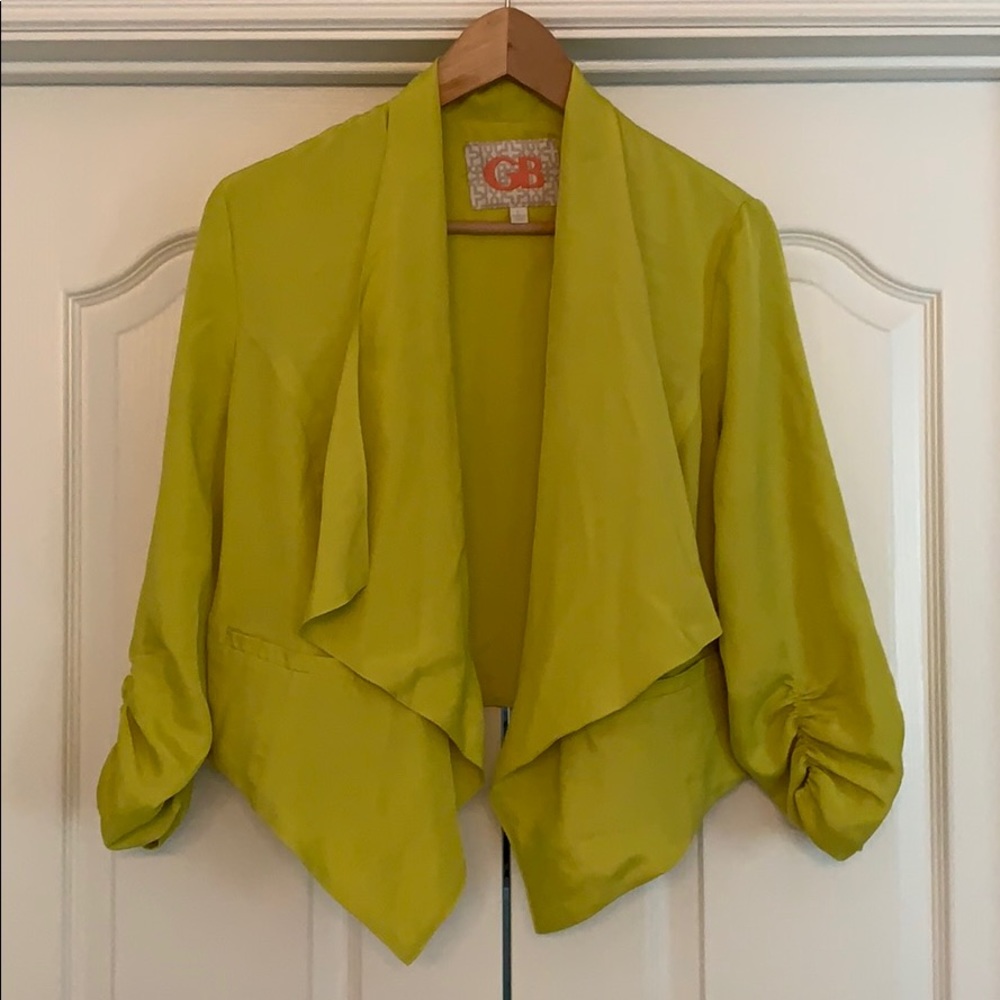 Chartreuse cropped jacket by GB